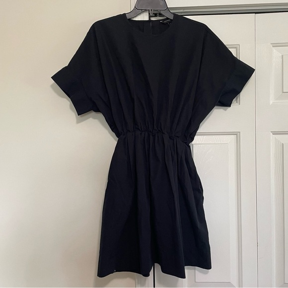 Banana Republic Black Dress Lightweight Spring ShortSleeved Size Small - Picture 1 of 8